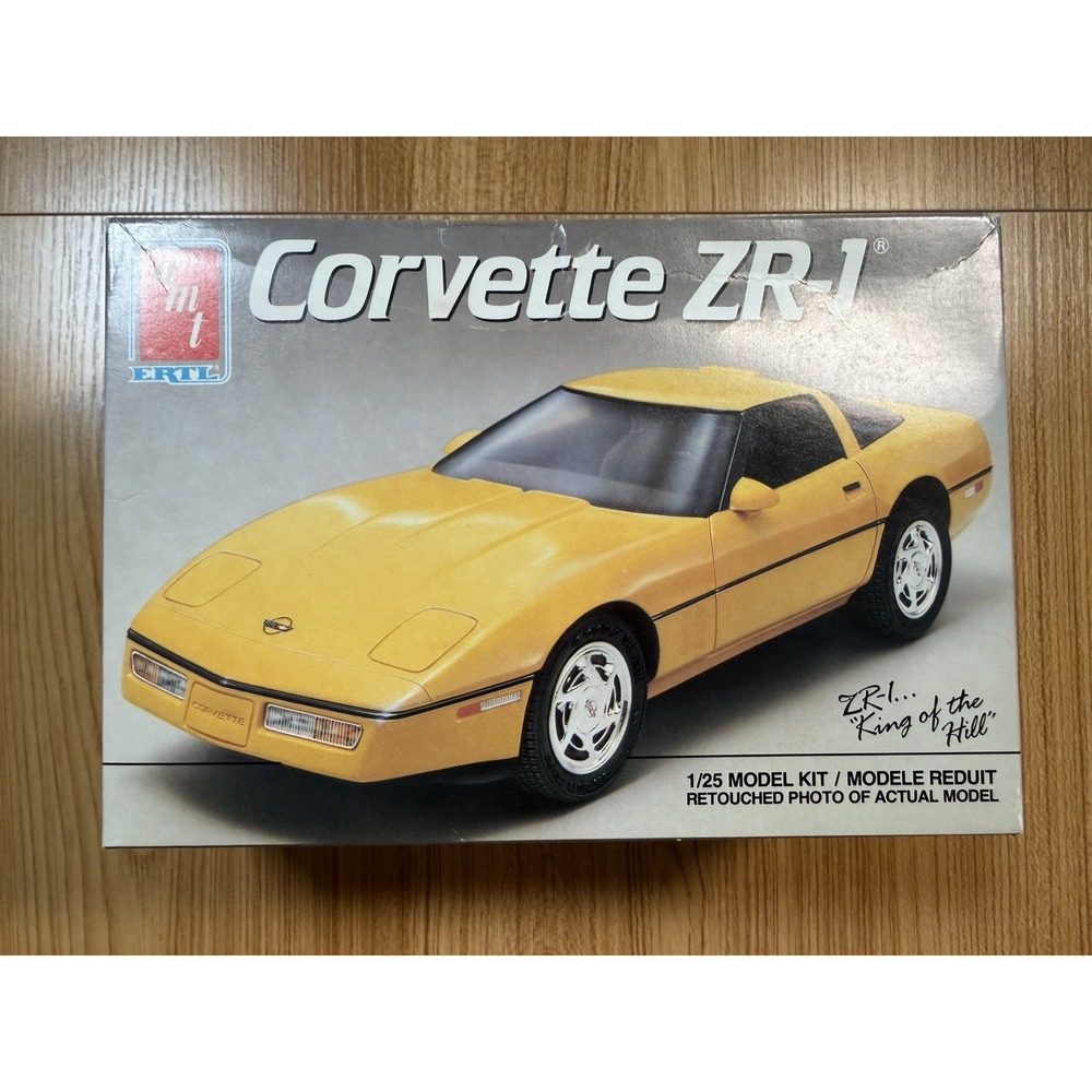 AMT Ertl Corvette ZR-1 "King of the Hill" 1/25 Scale Model Kit #6277 Open Box